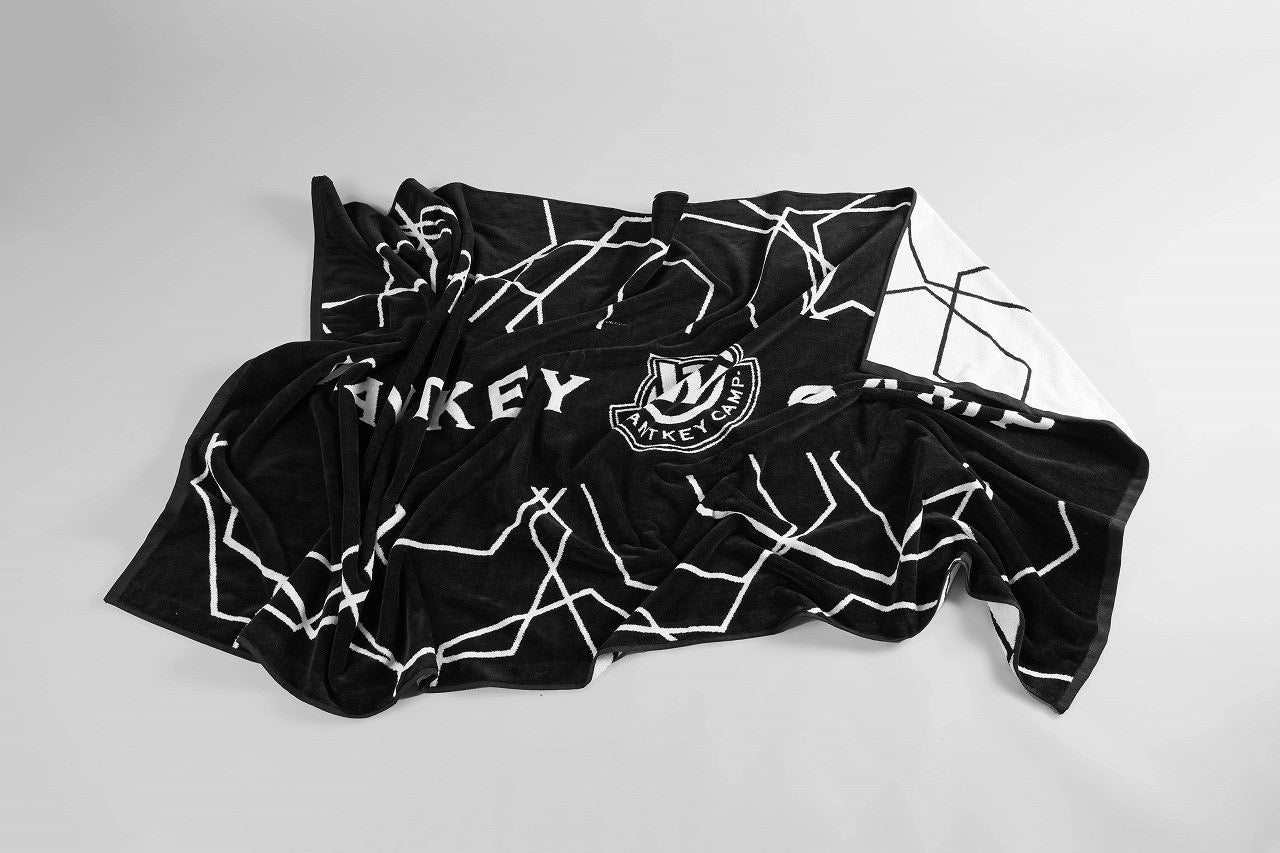 WANTKEY mo NUKU NUKU